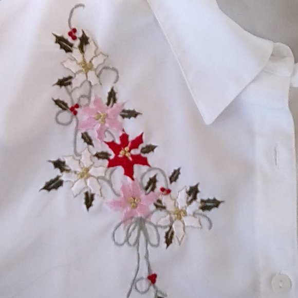 Embroidered XMAS Shirt by BLAIR - Picture 4 of 6